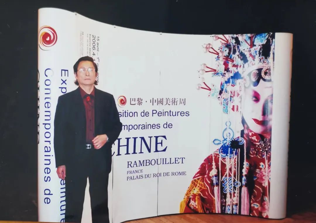笔所未到气已呑——易洪斌用笔用墨的精湛技艺与对马的神韵刻画