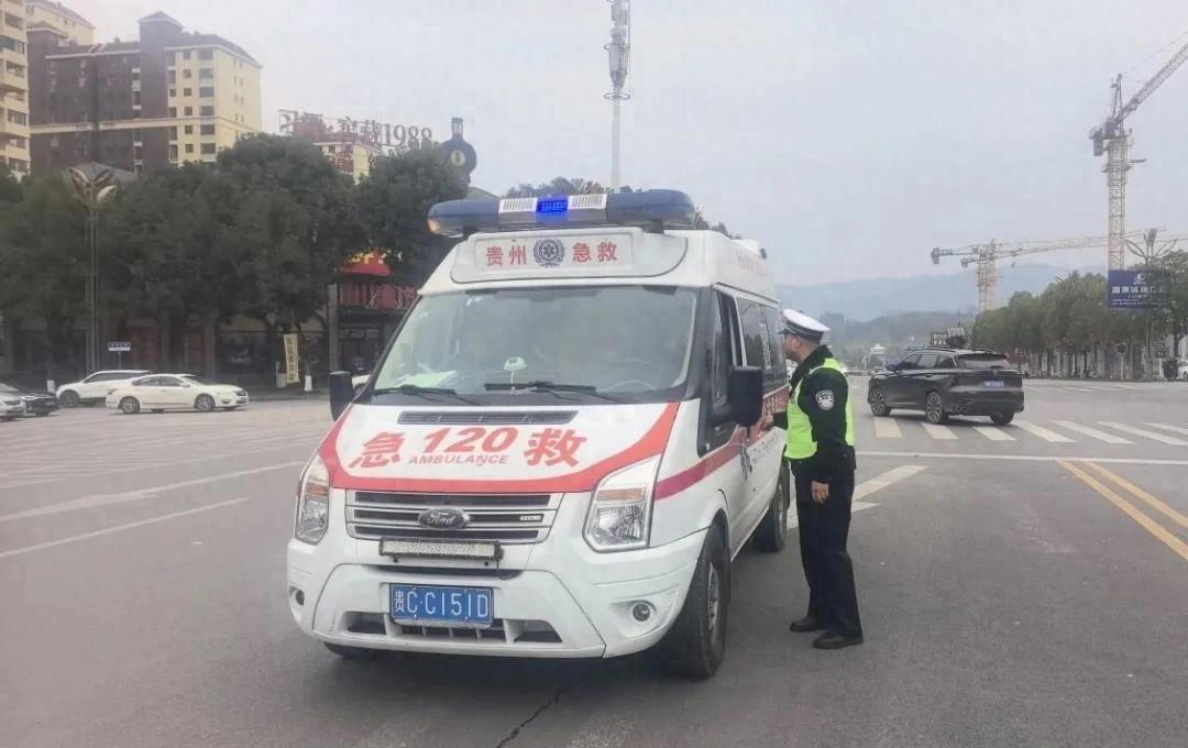 春节我在岗 | 这些暖心事，让遵义交警的守护更有温度