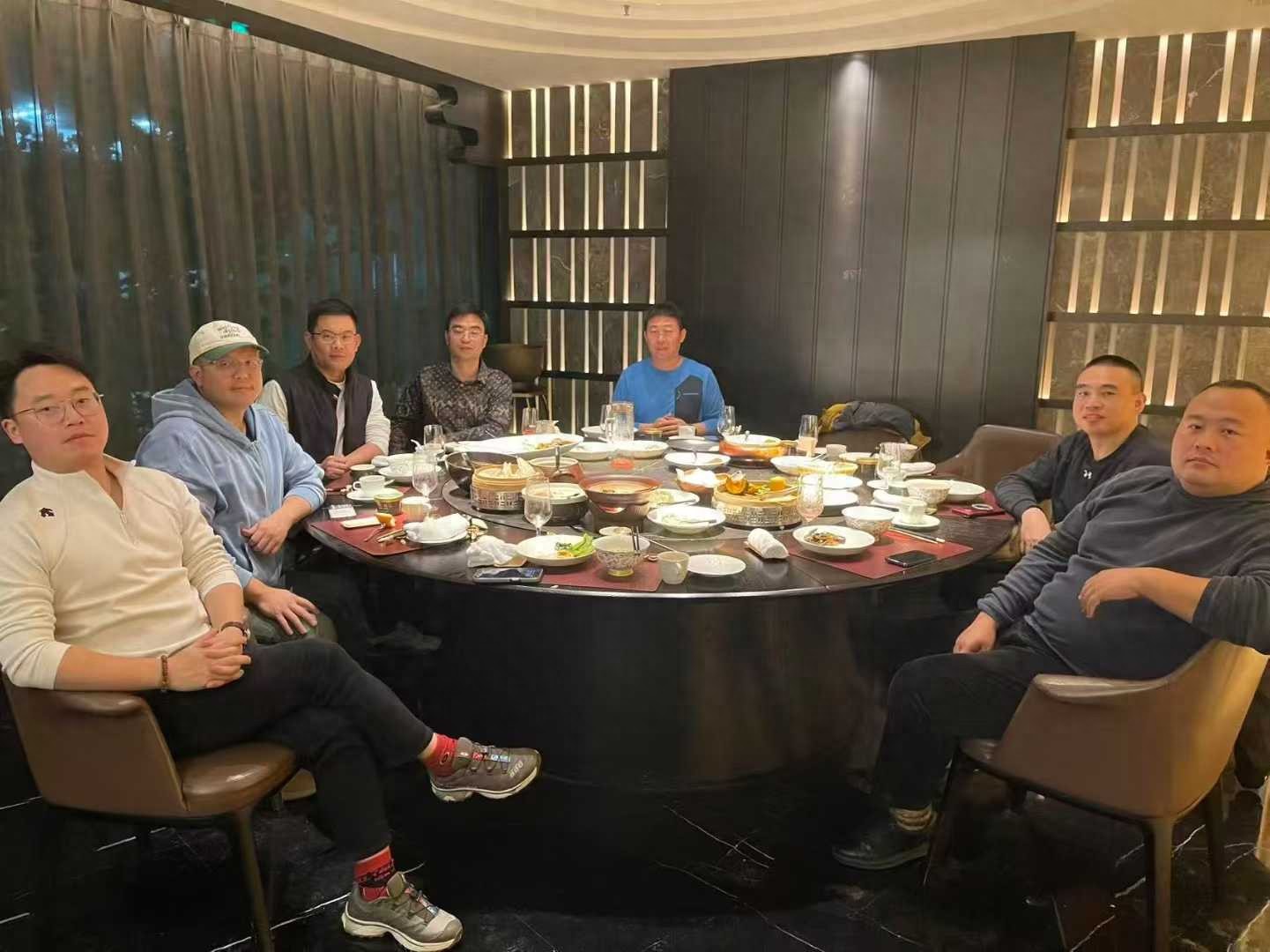 为什么说“发财在非洲，但99%的人不敢去”？|东哥饭局第121期