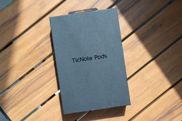 TicNote Pods 4G AI 录音耳机，让声音成为不掉线的第二大脑