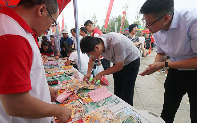 1000万中奖额，彩民到手钱却少大半？原因让人无奈，你会如何选择