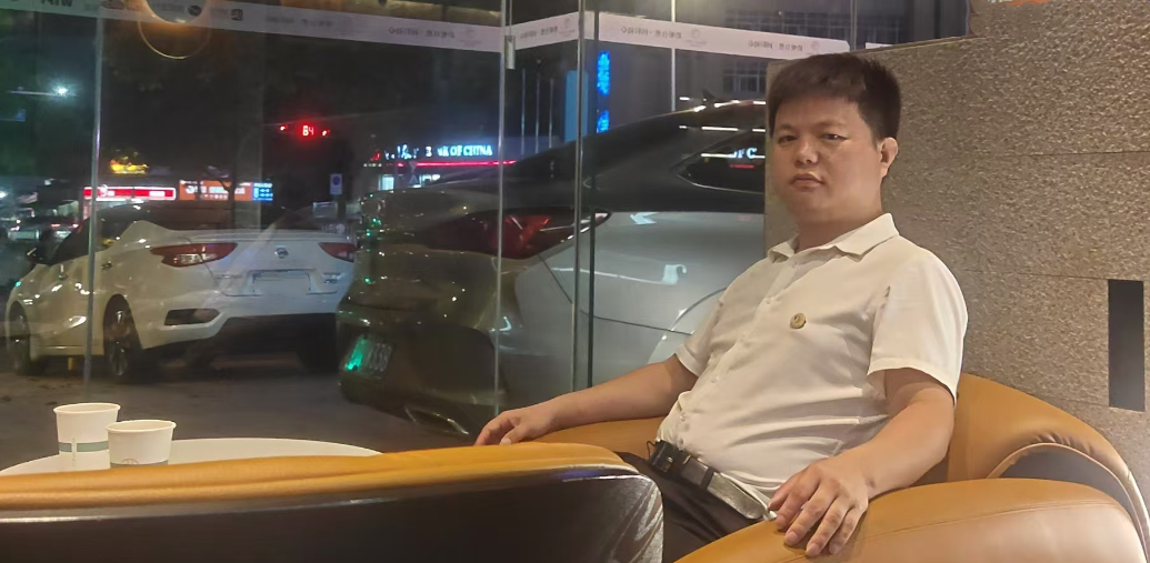 钟叶军：逐梦之旅，璀璨人生