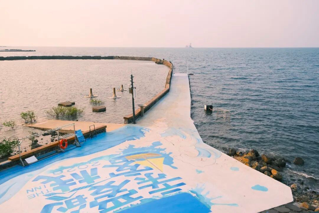 五一来神冲，在百年石屋与蔚蓝山海间，邂逅人间松弛