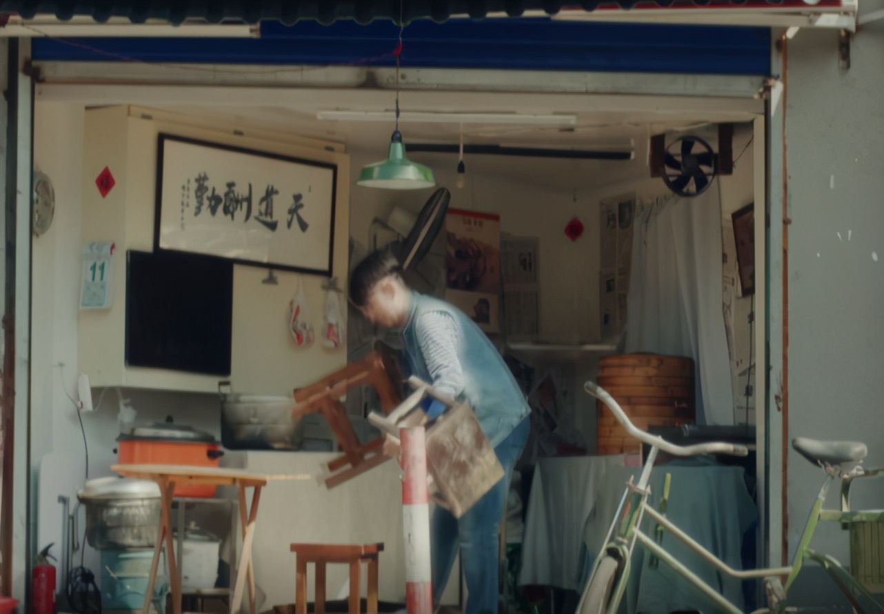 上海“包子大王”:初中文化,白手起家挣50亿,凭啥?