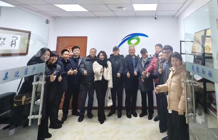 ed17a9693cded61e4ac15bbef55ec9d4_compress.jpg