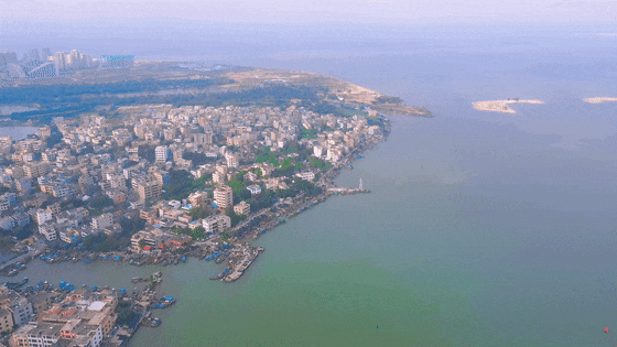 在海口新埠岛，有一座“离城市最近的渔村”