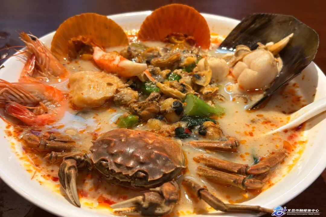 文昌铺前糟粕醋：古法焕新韵 多元吃法引热潮