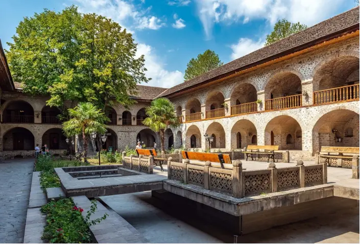 舍基古丝路驿站,Azerbaijian.travel