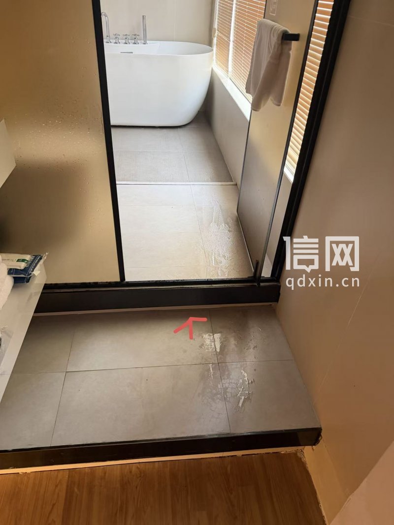 女游客在汕头住民宿被割伤打乱行程 店家只赔30元医药费还威胁起诉
