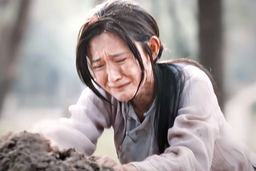 《灼灼韶华》演技排名太卷！热依扎葬女哭戏封神，为何只能排第五