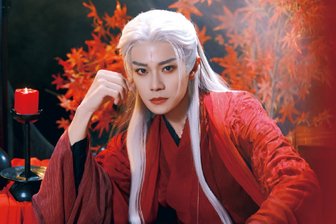 嘎子哥活动黄了，曹骏却逆袭翻红，内娱童星为何会活出两种人生？