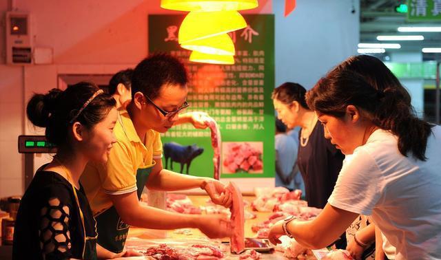 用肉偿巨债,饿死生猪百万头,中国养猪第一股退市