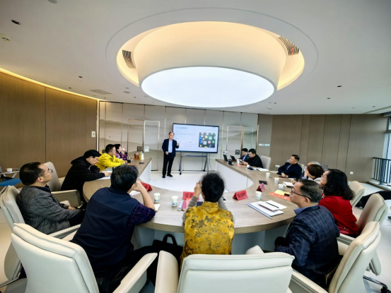 “AI大模型+融媒体” 赋能实体企业创新发展