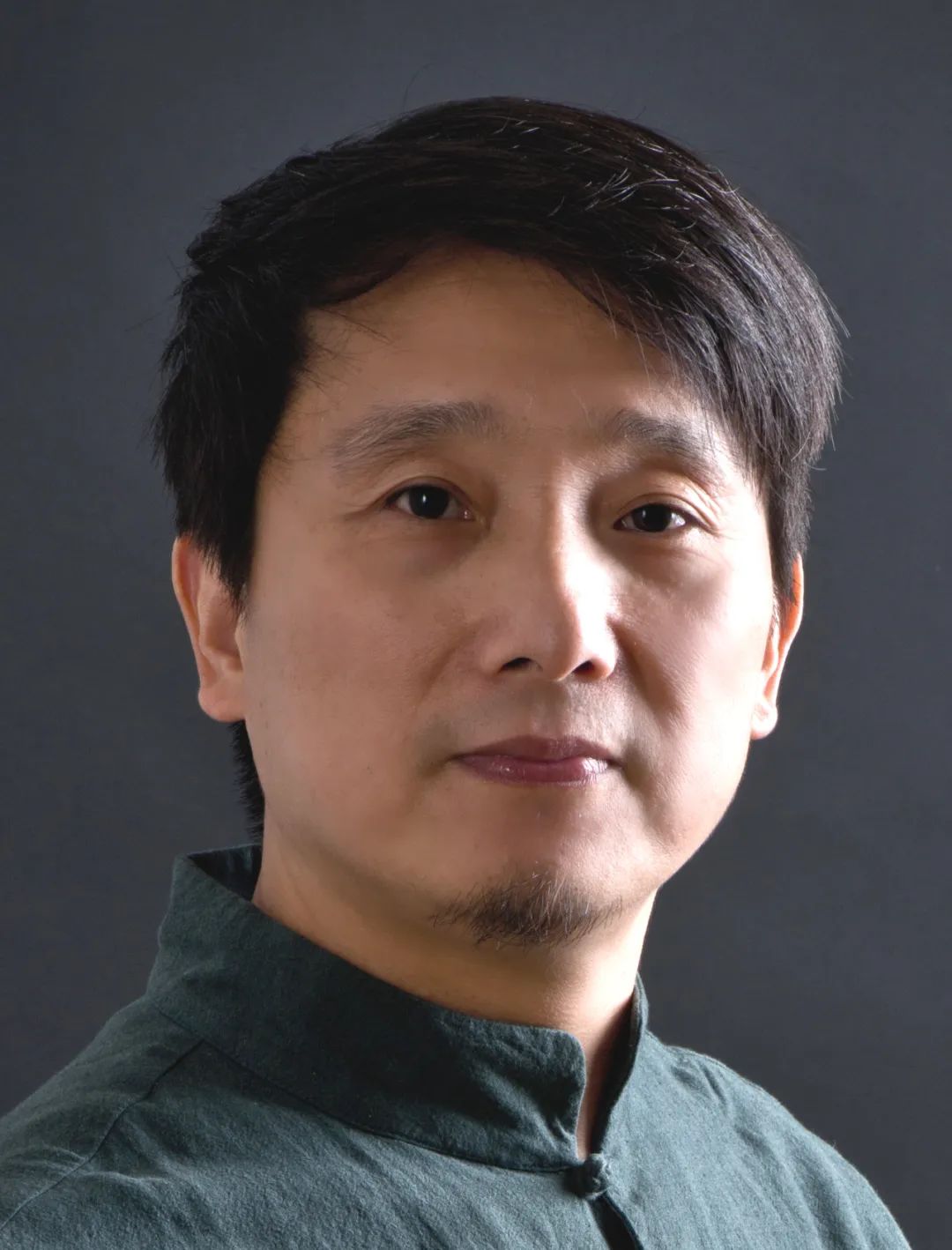 《卓而不凡》中国最具时代影响力艺术家  胡韵