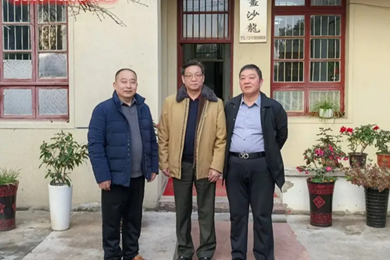 书法家张景迎的戎墨人生