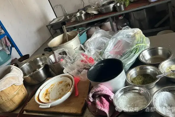 仁怀餐饮店最新“红黑榜”.