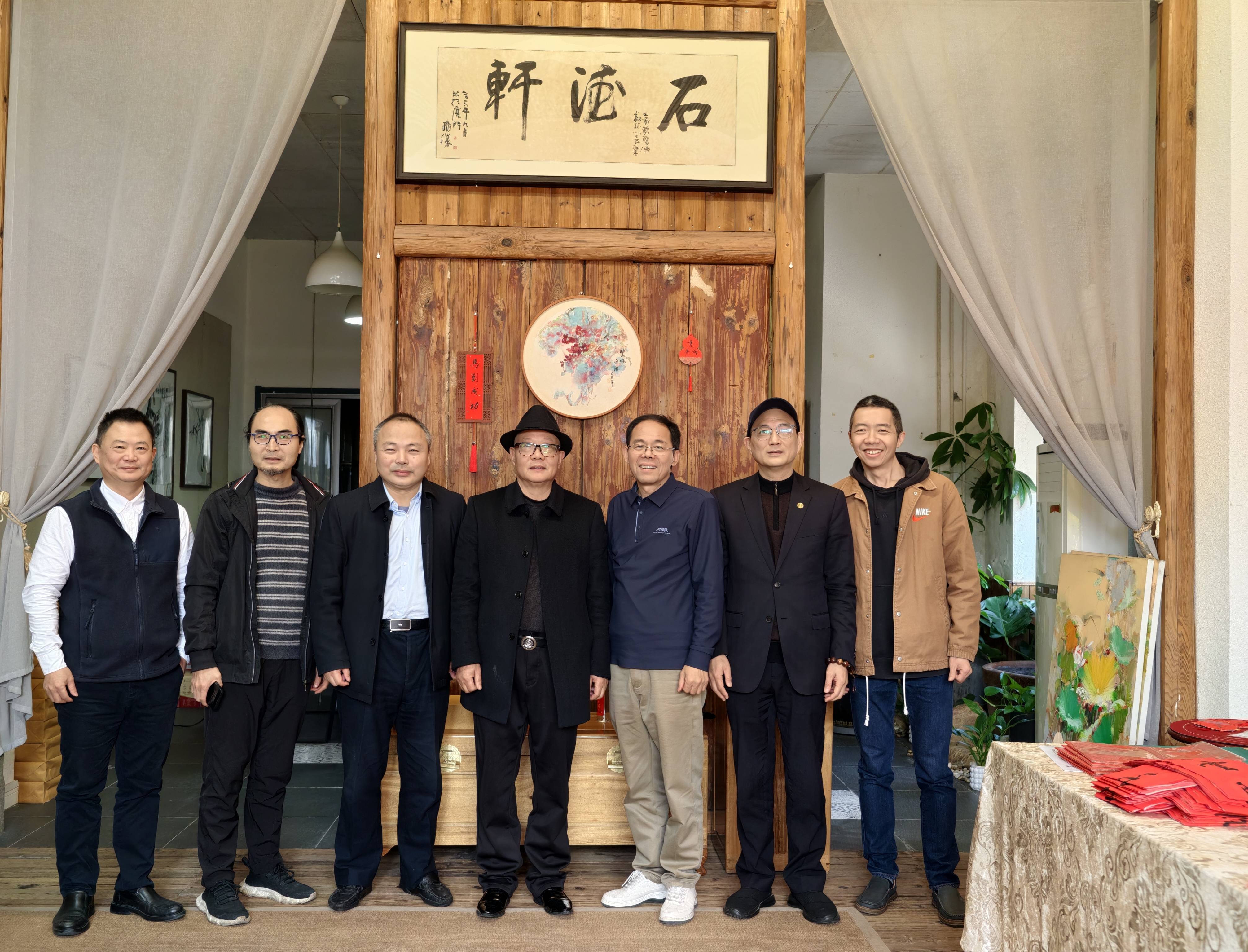 庄德义：笔墨渡海 中西化合