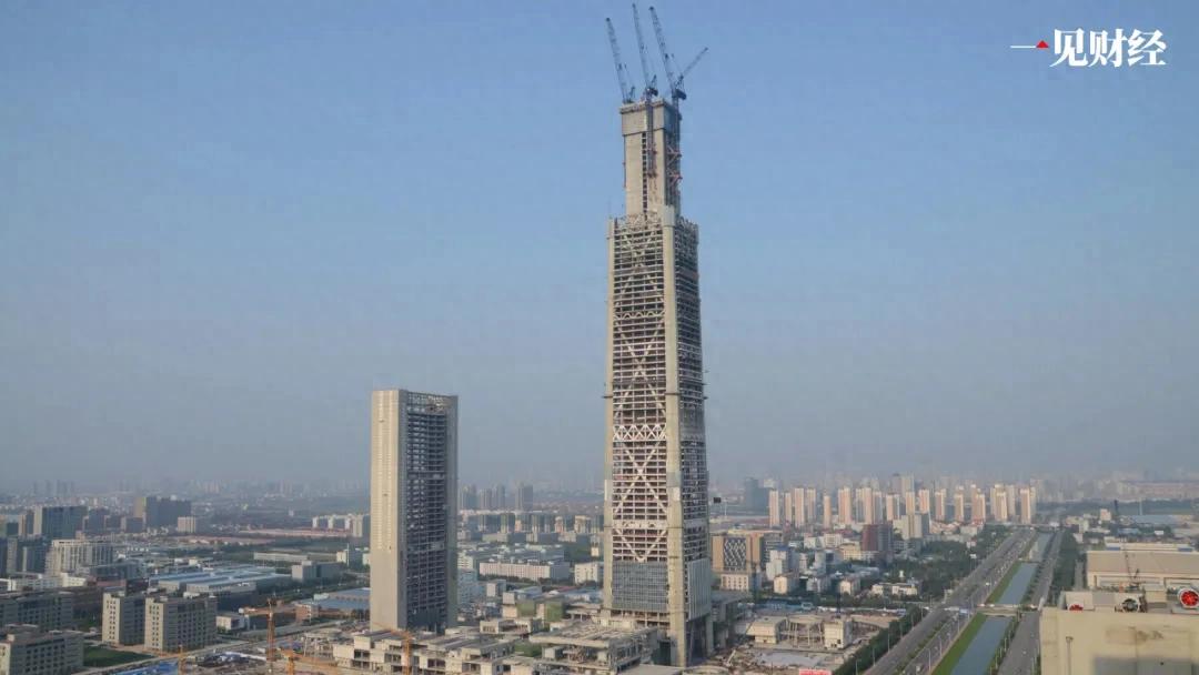 “中国最高烂尾楼”117大厦复工，天津经济能否再次腾飞
