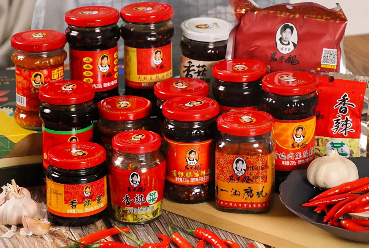 儿子更换原料，老干妈彻底“变味”？陶华碧出手救场，1年卖50亿