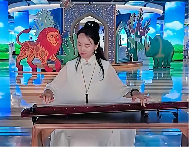 琴韵润雄安 非遗助产销——北京圆网慈善基金会修德教育基金志愿者助力内蒙古草原优品走进雄安(图3) 琴韵润雄安 非遗助产销——北京圆网慈善基金会修德教育基金志愿者助力内蒙古草原优品走进雄安(图3)