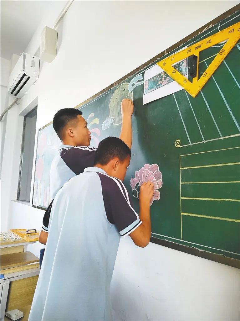 海南：齐心护苗成长 共筑美好校园