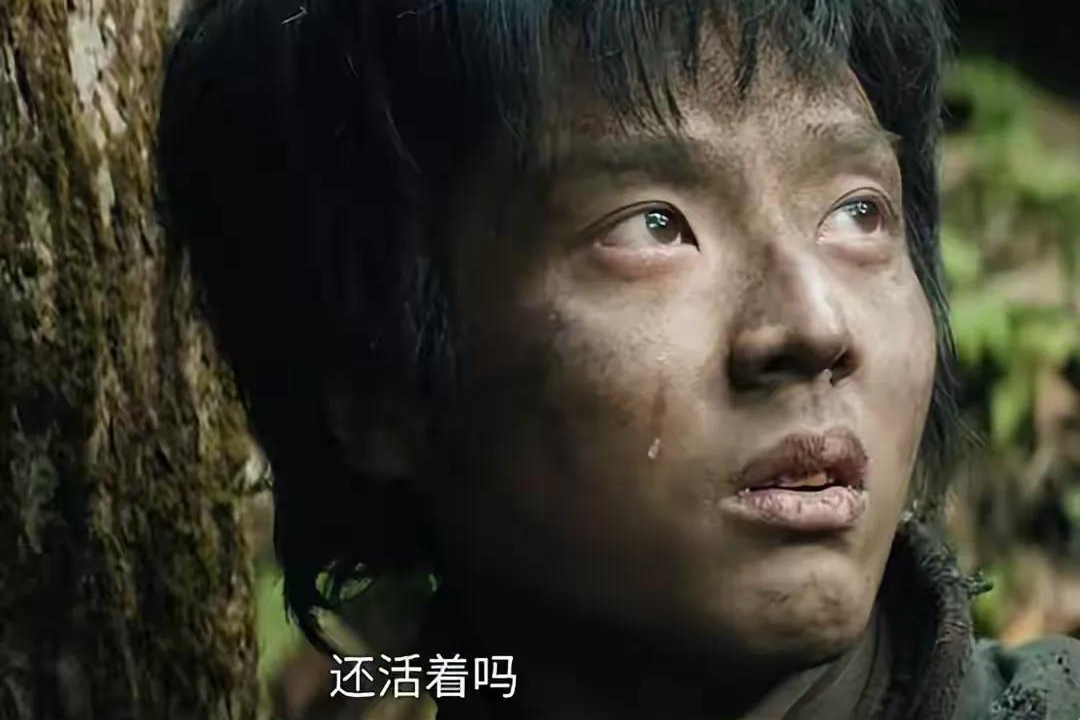 《归队》收官凭啥封神？3 个下线名场面赚足眼泪，小人物的大义太好哭