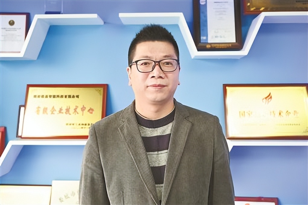 「雁归来 建家乡——湘商返乡创业兴业故事」做全球微型伺服器产业领跑者——德晟智能科技有限公司董事长刘辉华返乡兴业故事