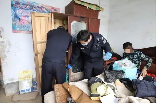 家中现金失窃 民警速破乌龙案