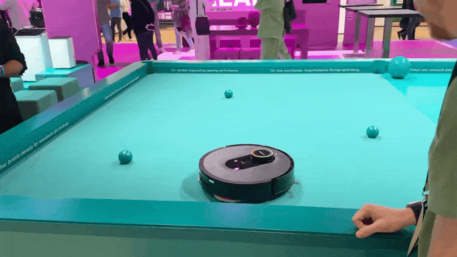 04-2a781452bb4b9ab01d978ebf947927a1.gif