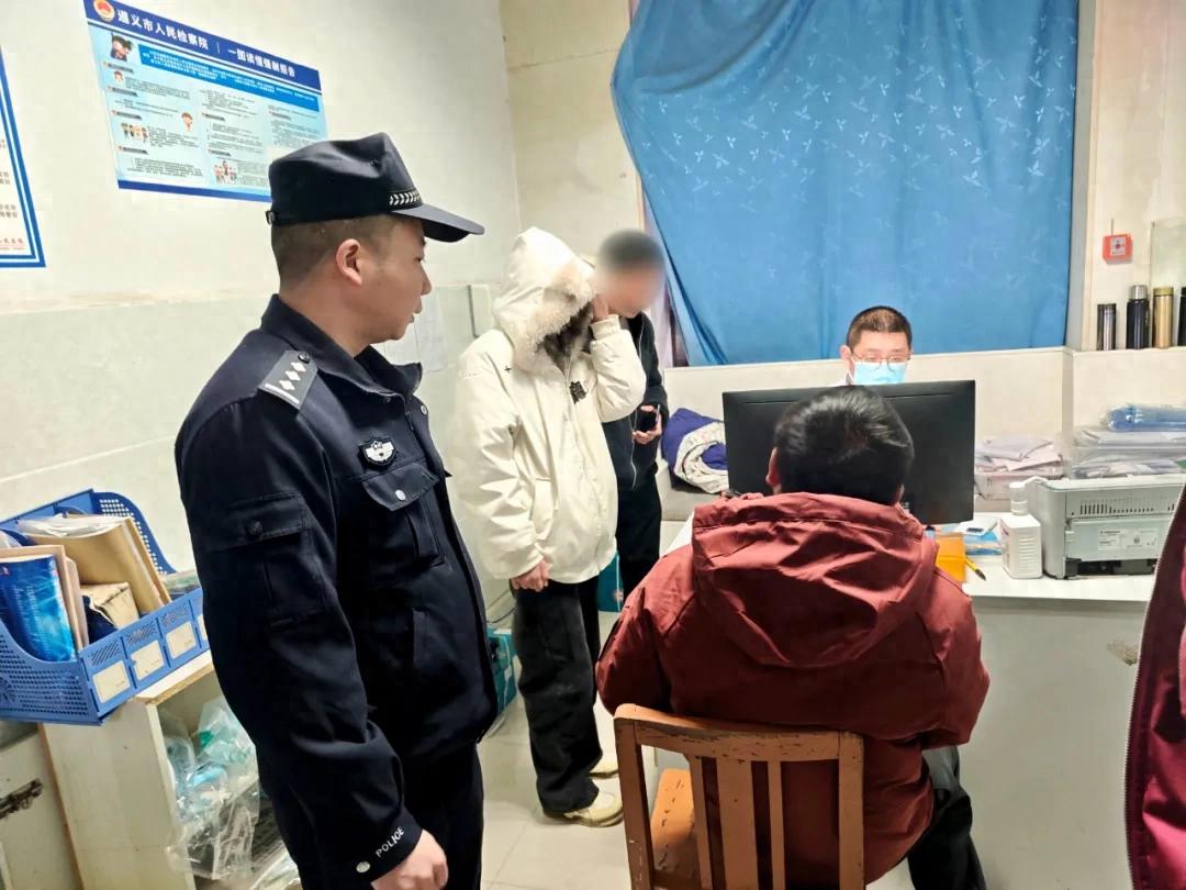 桐梓公安：服务群众零距离 平凡小事暖民心