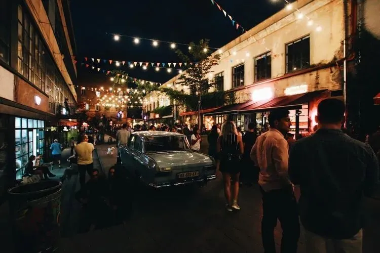 △第比利斯的夜晚。(图/unsplash)