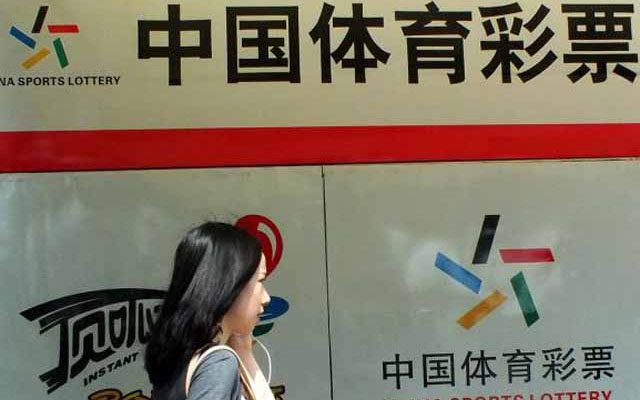 1000万中奖额，彩民到手钱却少大半？原因让人无奈，你会如何选择