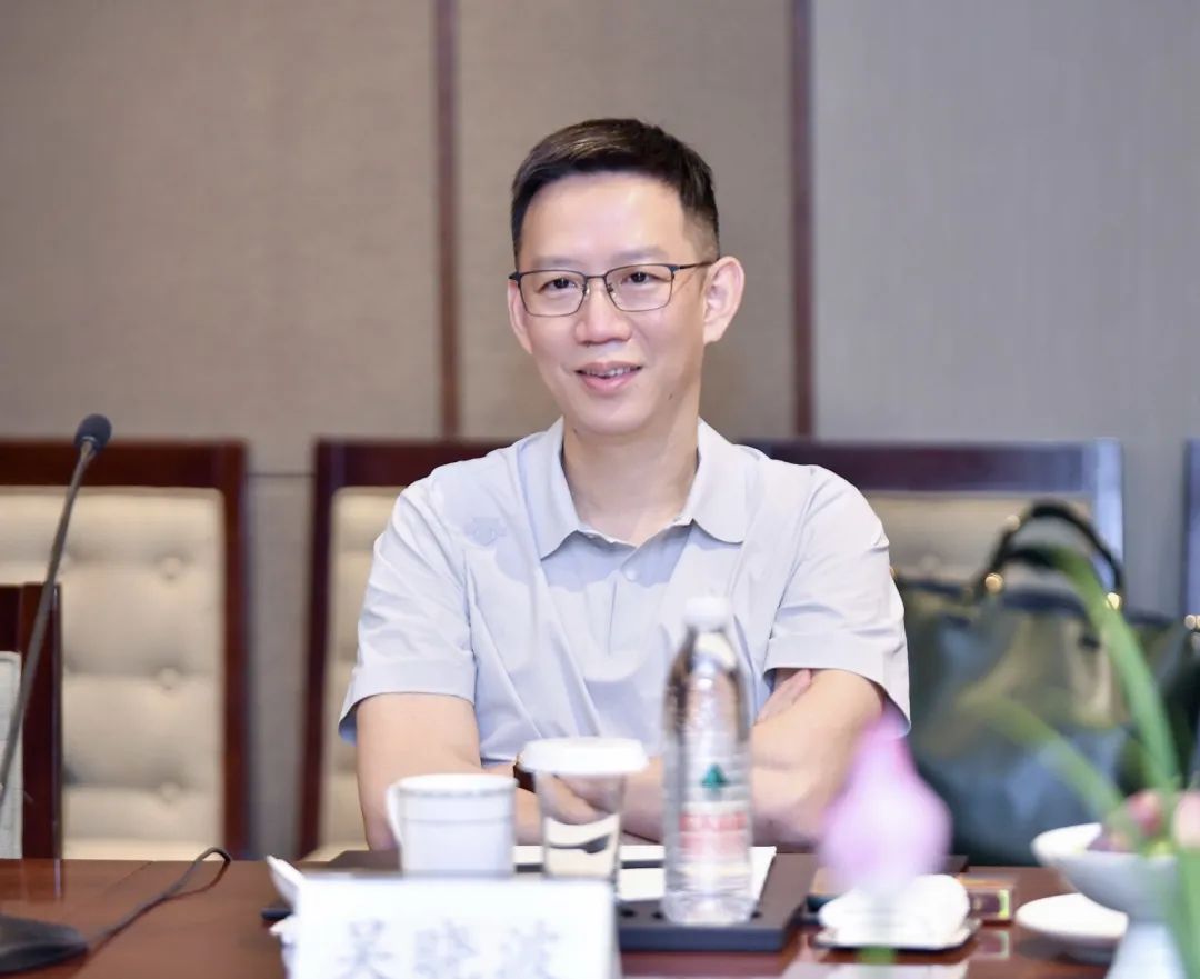 吴晓波.jpg