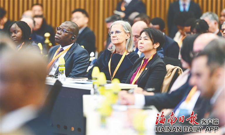 外交部海南自由贸易港全球推介活动侧记：到处都是改革开放的气象 到处都有日新月异的创造