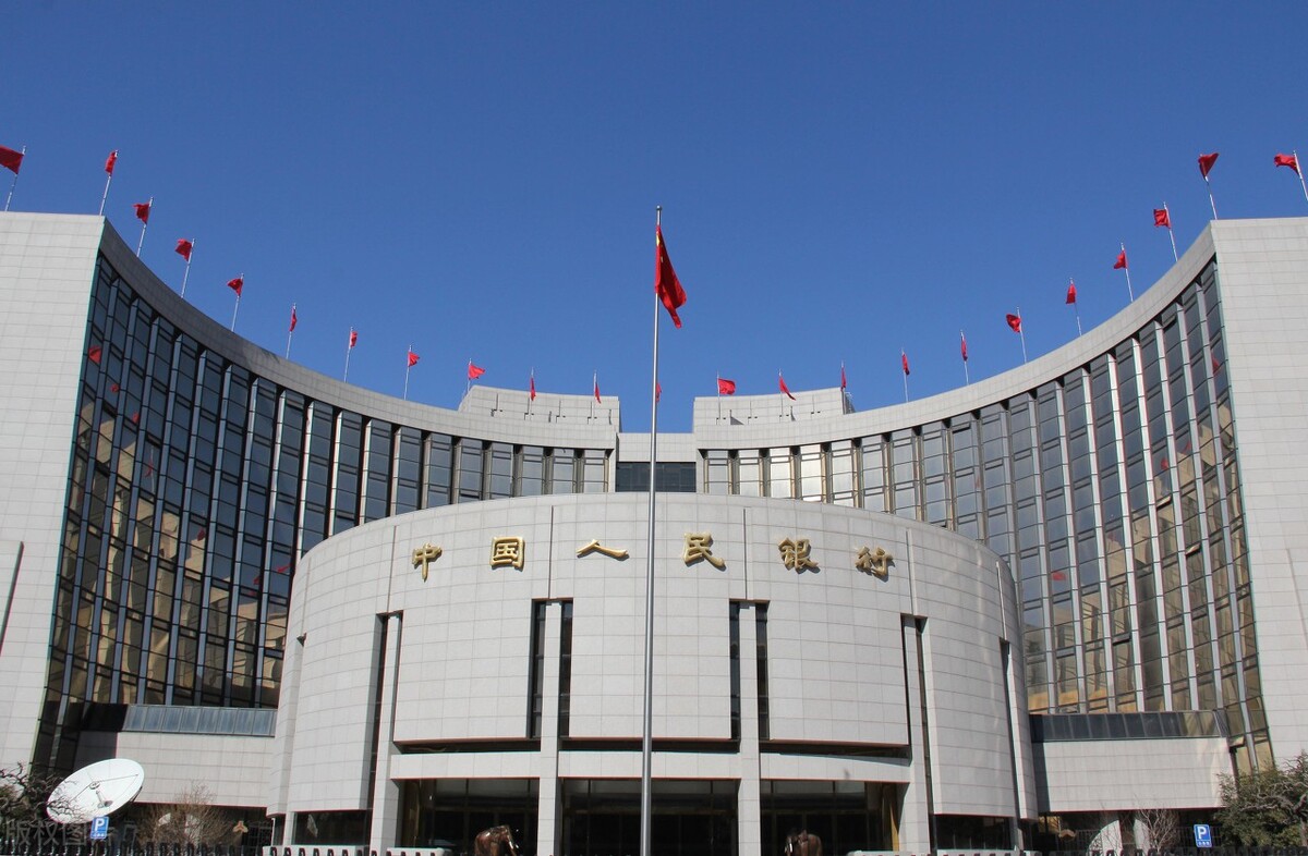 央行宣布降准,告诉我们9大信息