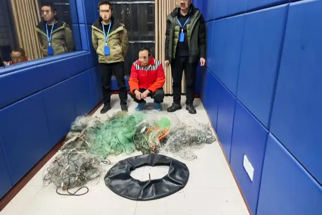 赤水公安依法查处2起非法捕捞水产品案