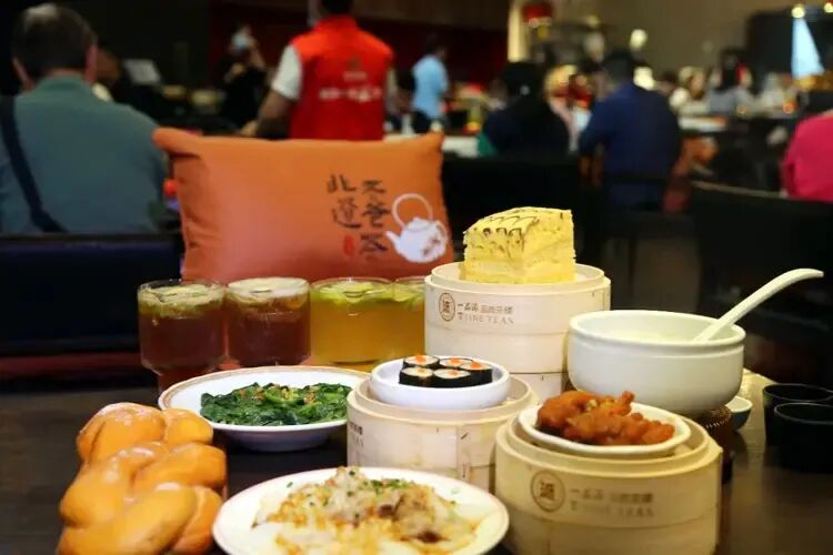 非遗新生，茶香飘国际，得闲来海口饮老爸茶～