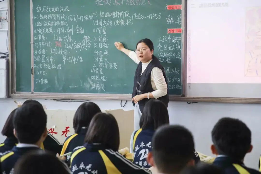 课比多家！同课异构赛场，看衡水滨湖志臻老师如何各显神通