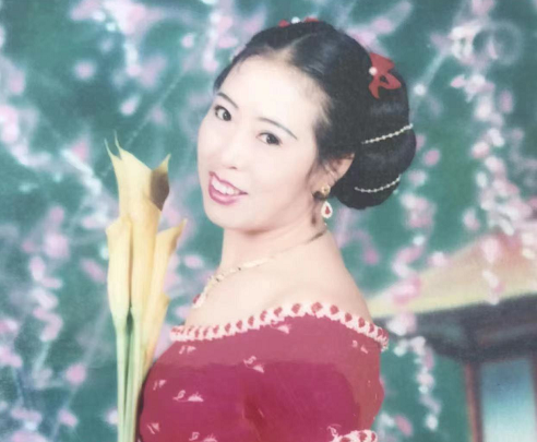 寒冰长篇小说《女记者》：第十九章