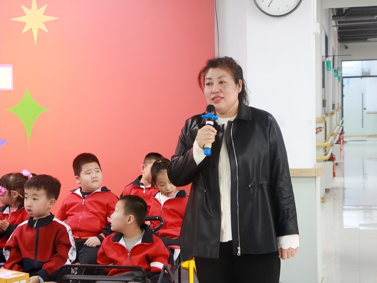 哈尔滨广厦学院财经学院开展特殊儿童关爱活动