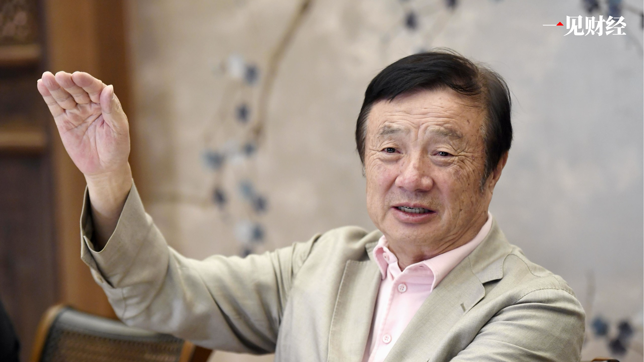 华为任正非又一次登上《新闻联播》