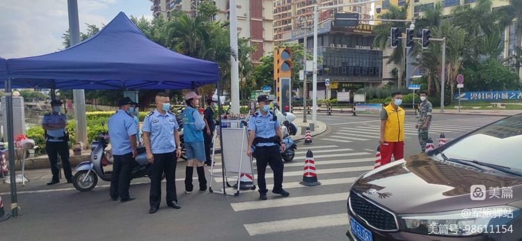 军警联合抗“疫”保家园