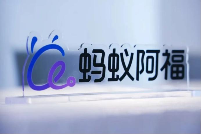 不聊房子、不卷票子，「全民健康热」带火了阿福