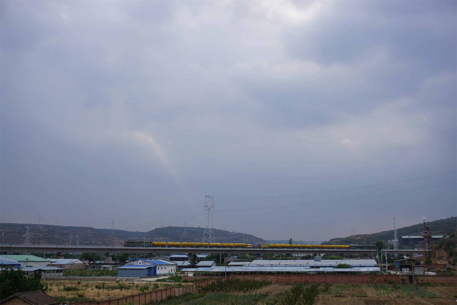夏日铜川新区的美景【摄影孙宏伟】