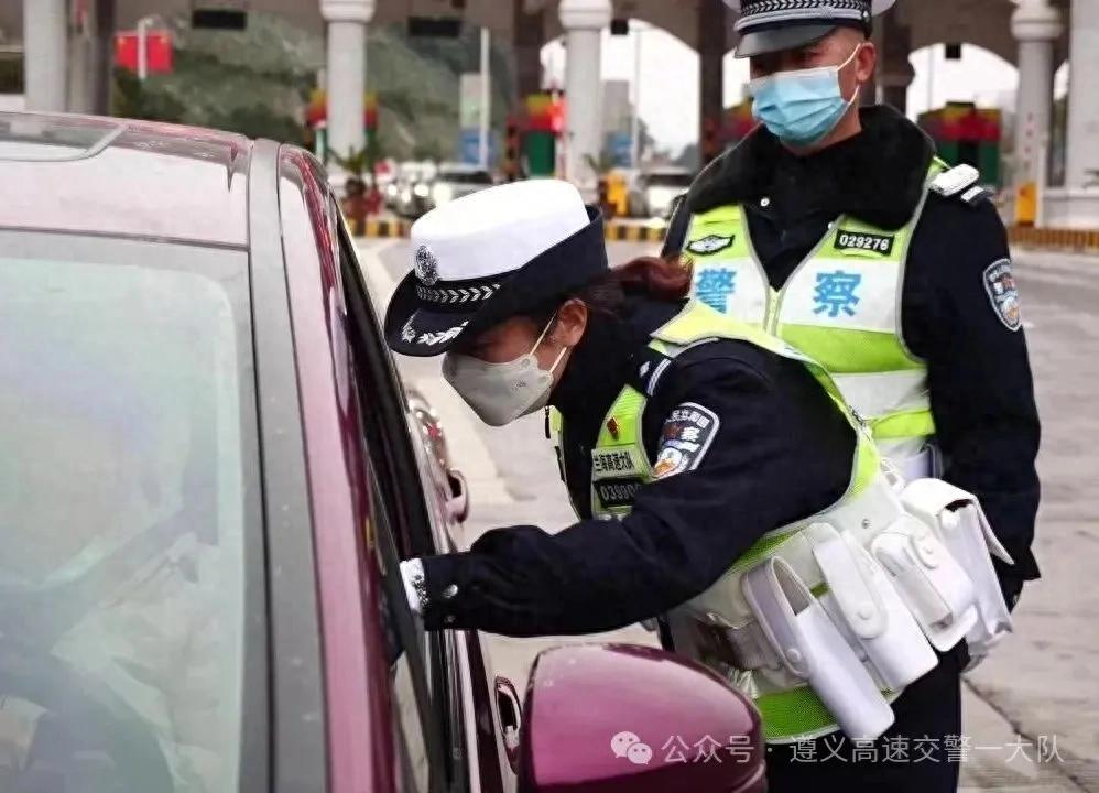 兰海之花“娇”艳绽放丨高速路上的“铁娘子”——李娇