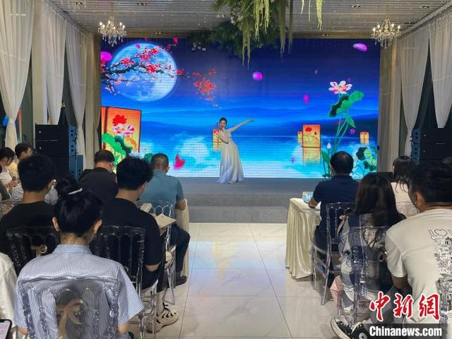 15所高校台生相聚武汉欢庆中秋节