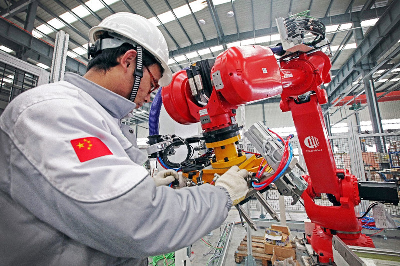 中国制造再传好消息:从负债3亿到全球第一,力压三一和中联重科