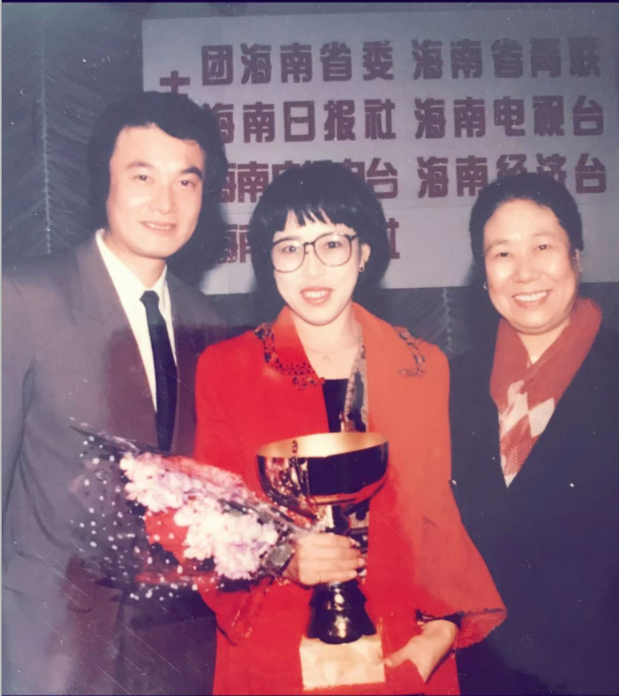寒冰长篇小说《女记者》：第七章
